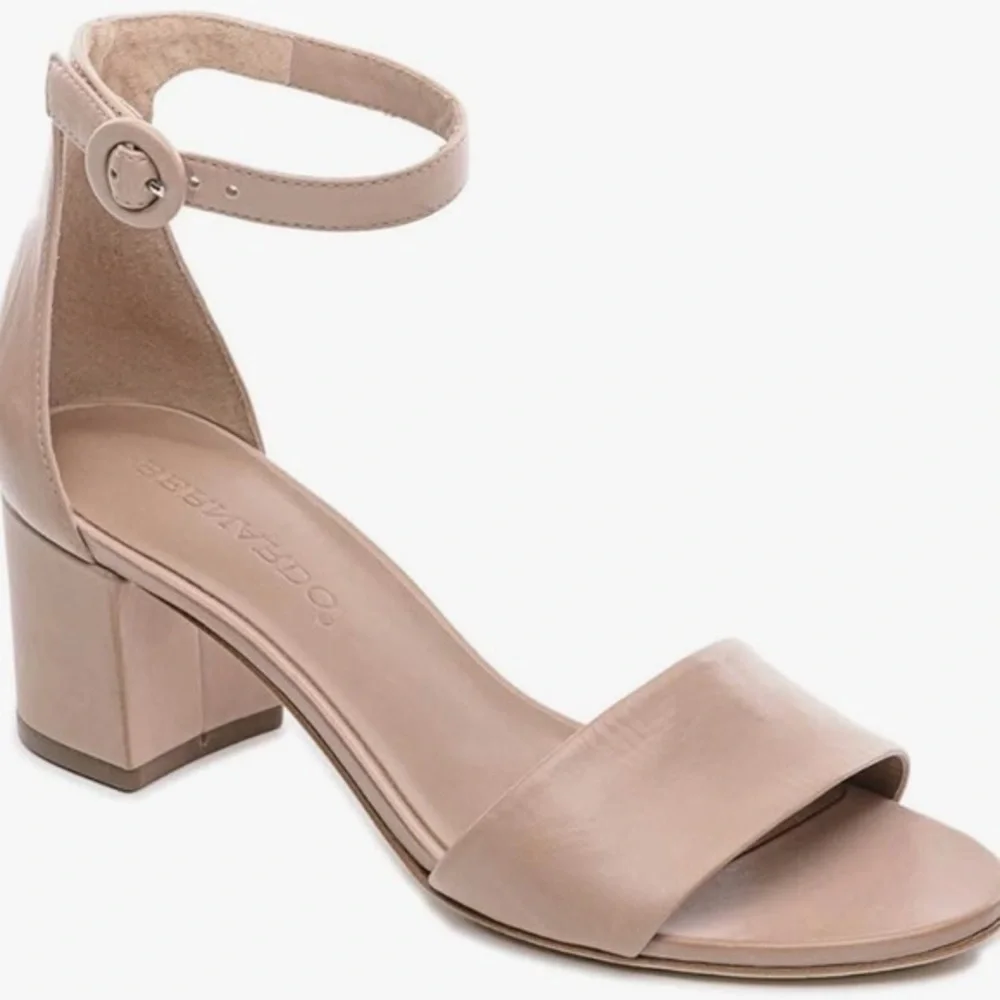 Bernardo Belinda Tan Block Heel Sandals with Ankle Strap size 8.5 $198 - Picture 1 of 11